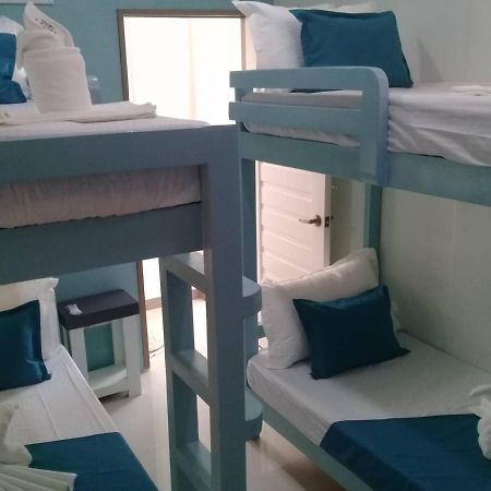 Laule'A Hostel El Nido Bagian luar foto