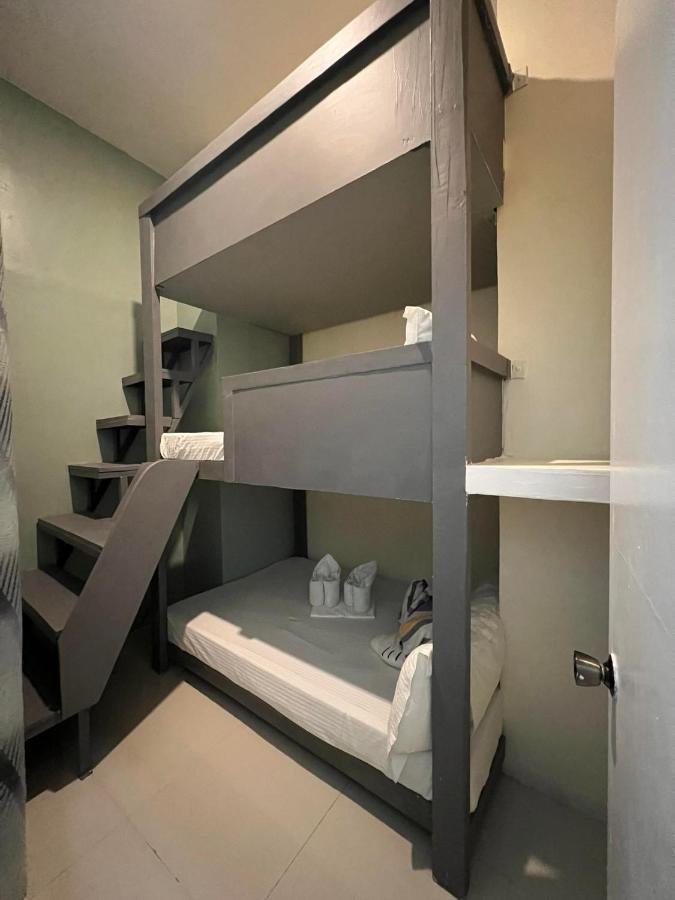 Laule'A Hostel El Nido Bagian luar foto